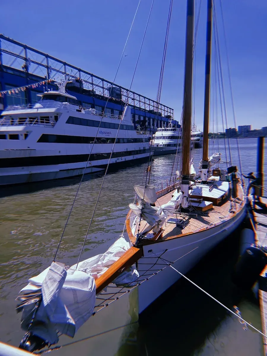 Guest photo by Shannon Doyle for Classic Harbor Line